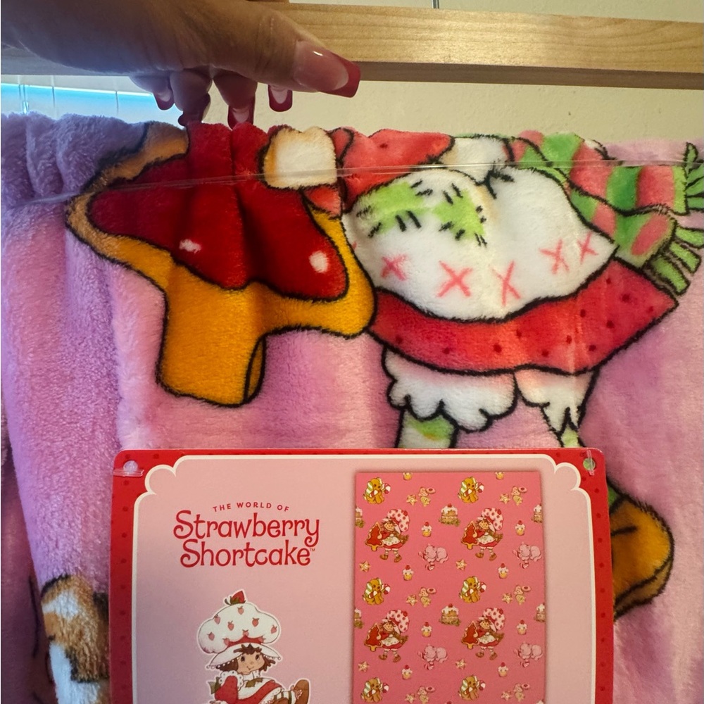 Strawberry Shortcake Pink Blanket